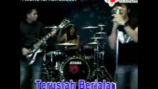 PETERPAN - MELAWAN DUNIA