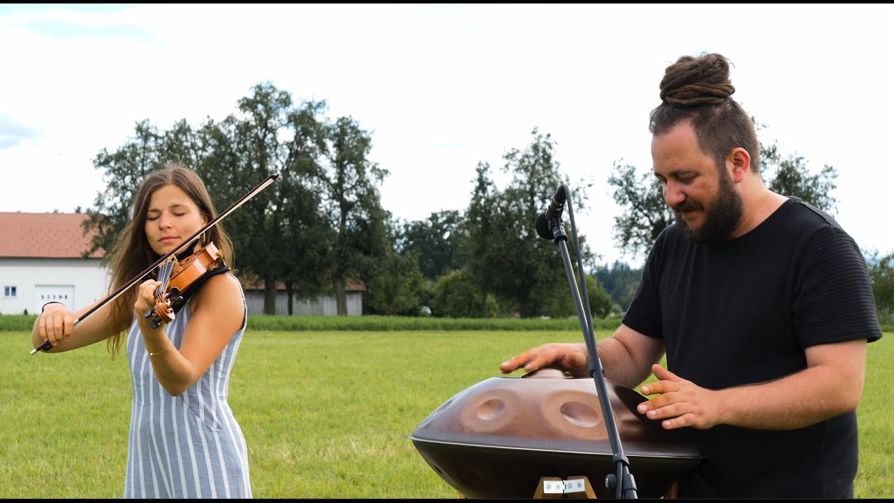 Ayasa Outdoor Session: Benny Bettane and Mel - Violin and G2 Ionian 16 "Ember Steel" Handpan