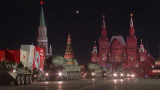 Russia's Victory Day Parade 2022: Rehearsal - Вторая ночная тренировка к военному параду 9 мая