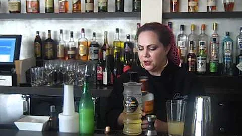 Kimberly Patton-Bragg at Tamarind making the Tamar...