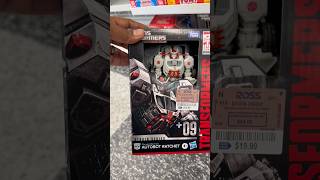 Transformers RATCHET Found at Ross for ONLY $19.99?! 🚑🤖🔥 AUTOBOT MEDIC IN THE HOUSE!
