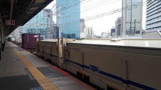 JR西日本神戸駅でEF210-148号機と貨物列車の通過シーン（2020年6月3日水曜日）携帯電話で撮影