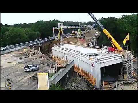 Time-lapse Of a 70 Meter Tunnel Constructed Under Highway