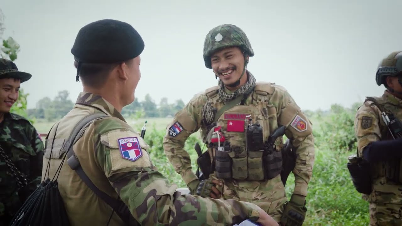 PDF Commando In Kawthoolei - Cyclone