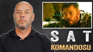 Sat Komandosu Şehi̇r İçi̇ Savaş Sahneleri̇ni̇ İzli̇yor
