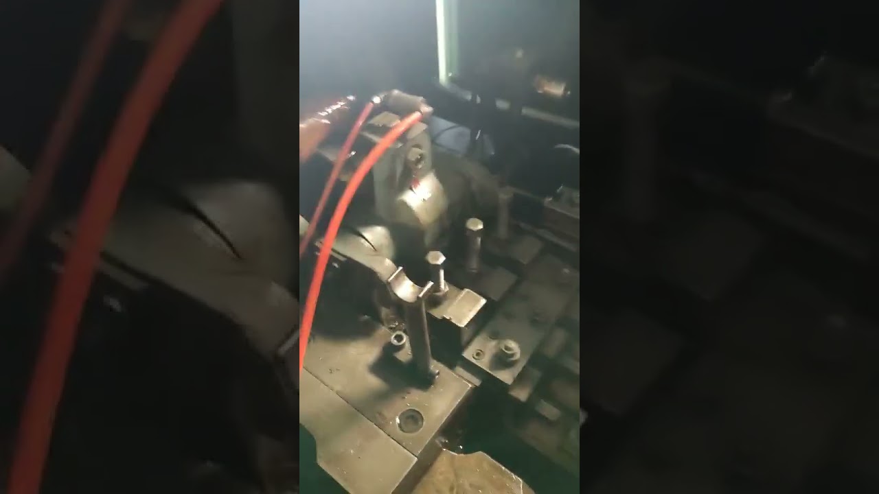 Used Taiwan CHUNZU CBF-83L, Three station Bolt Making /former Machine,  Whatsapp: +86 13712303213