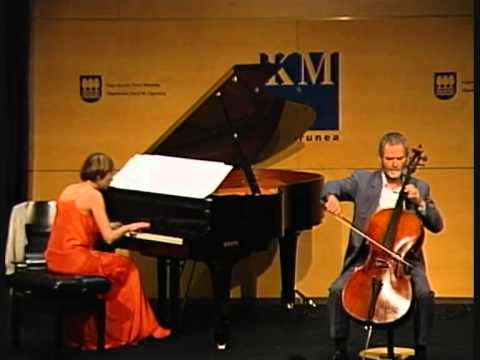 Vivaldi: Agitata da Due Venti: Transcription for Cello