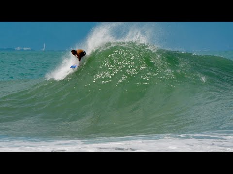 Mason Ho & Keito Matsuoka Surfing Samurai Wedge