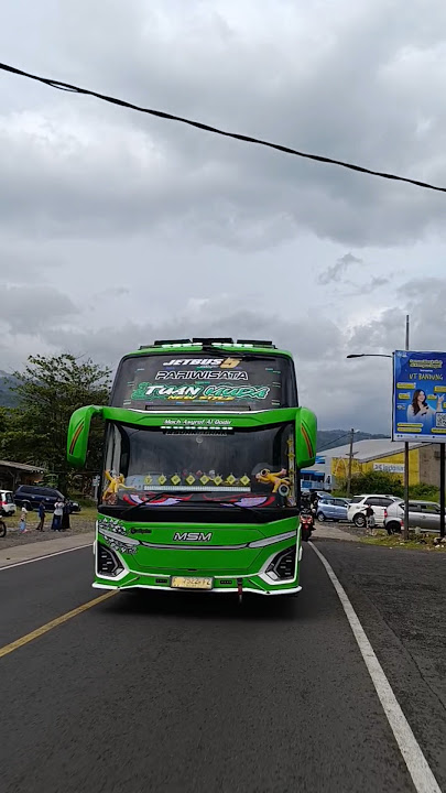 basuri kaulah ibu ku versi Tuan muda #busmania #basuri #automobile #buspariwisata #telolet