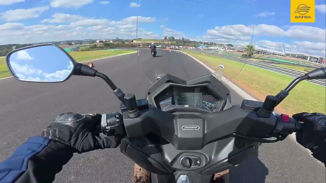 Café Racer Diário apresenta SYM MAXSYM 400 GT