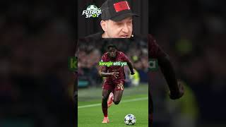 Singo Futbol Sahasında Kasırga Gibi: Ajaxı Yerle Bir Etti Resimi