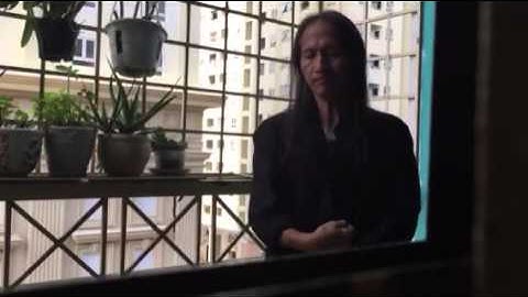 Pan Jia Kung Fu 潘家神拳 - Master Working Out Above the City Streets