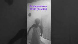 Eu Dançando De Noite