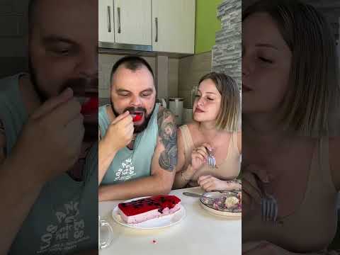 She Ate the Entire Plate… In Just 1 Second?! #funnycouple #funny #comedy