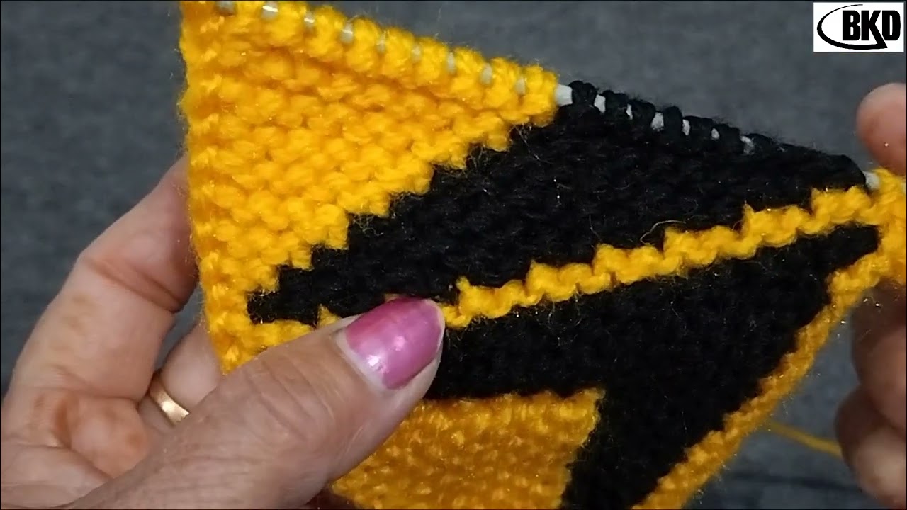 दो रंग का बहुत ही खूबसूरत 😍🤩 डोरमेट बनाएं पुरानी साड़ी चुन्नी या उन🧶से घर🏠पर | #Beenakiduniya