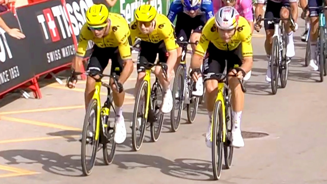 Visma Deploy UNFAIR Leadout for Matthew Brennan | Vuelta a España 2026 Stage 5