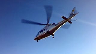 Helicoptero 112 Comunidad Valenciana despegando desde la comisaría de Policía Local de La Nucía