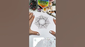 Relaxing ASMR spirograph art ✨ Fast and satisfying drawing before Christmas
