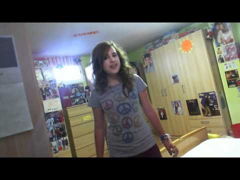 Me singing Brand New Day - COVER by Clara Sandino