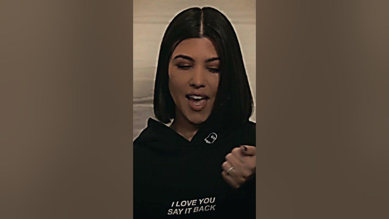 Kourtney Kardashian's Christmas Singing Lessons #kourtneykardashian #singing #thekardashians