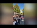 Protestuesit nisin sërish grumbullimin në Tiranë, marshojnë drejt Ministrisë së Arsimit