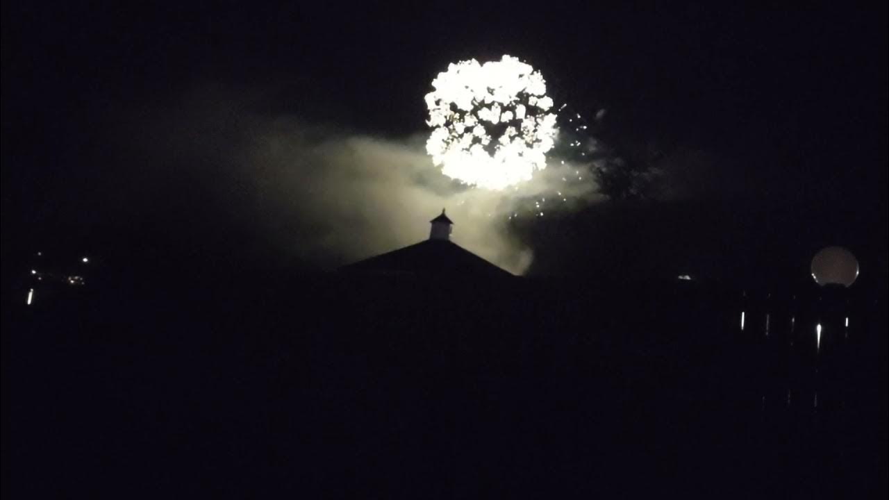 Fireworks at Mountain Lake in Belvidere ,NJ 9/25/21 YouTube
