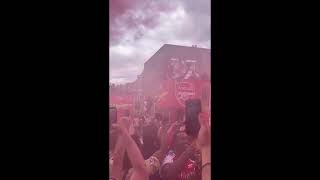 North London Painted Red as Arsenal Fans Flood Streets for Champions Parade