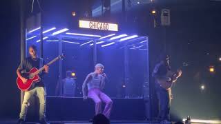 Video thumbnail of "Justin Bieber - Love Yourself ( Chicago 2022)"