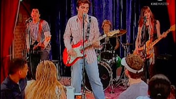 I found away first crush in best quality drake and josh