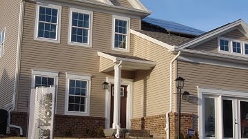 Green Building: The Energy Efficient Lab House - A Beginning