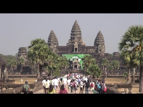 Vidéo: Les Temples Sacrés D'Angkor, Cambodge - Réseau Matador