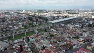 Tren Inter Urbano Toluca - México. Estación Pino Suárez.