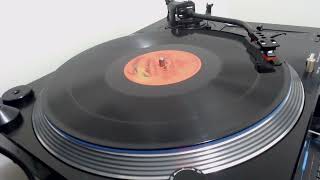 Marcia Griffiths – Electric Boogie