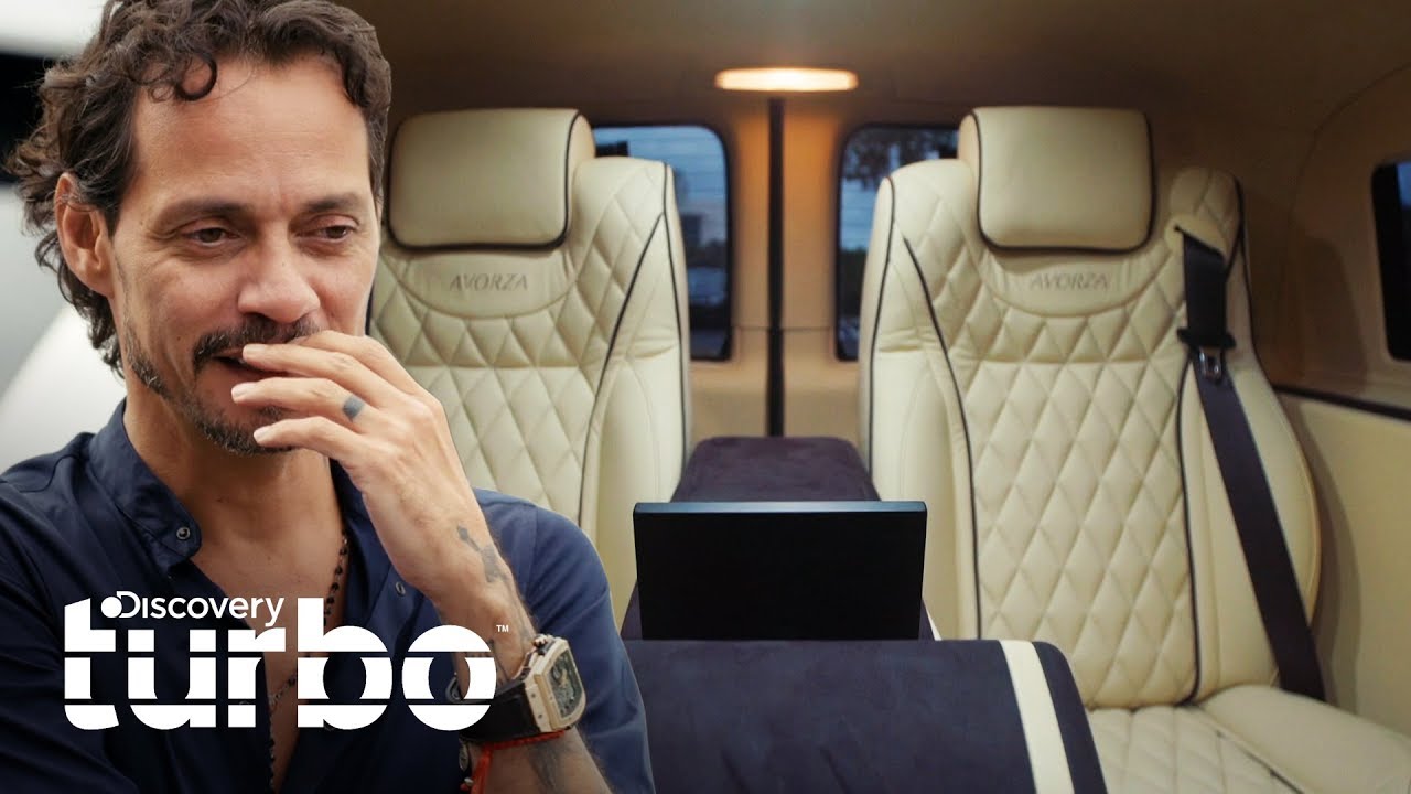 ¡Un avión de tierra para Marc Anthony! Alex Vega Custom Shop