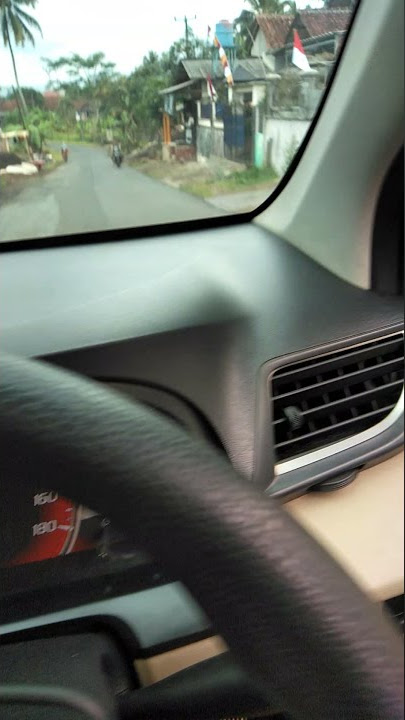story Wa nyetir mobil di siang hari