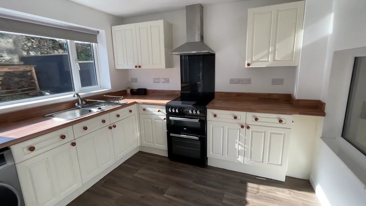 Rock Terrace, Llanberis, Caernarfon, Gwynedd, LL55