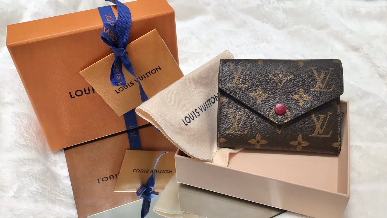 LOUIS VUITTON VICTORINE WALLET UNBOXING + REVIEW - YouTube