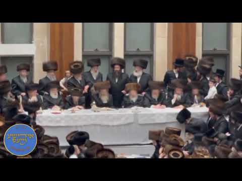 First Shabbos With New Biala Rebbe