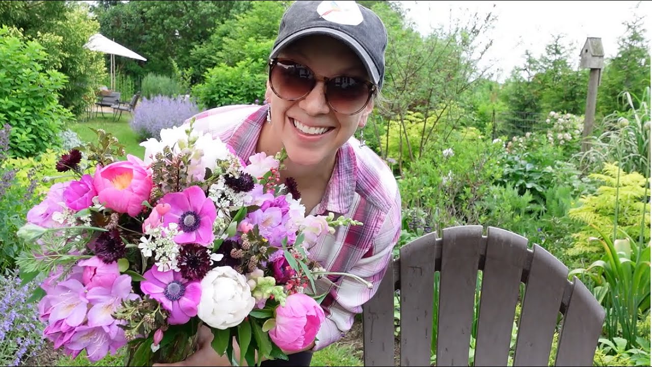 Purple Planting Party & Peony Arrangement 🎉💐😃 // Northlawn Flower Farm