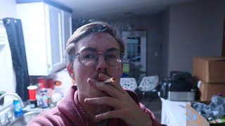 SCHMOKING IN MY NEW HOUSE!