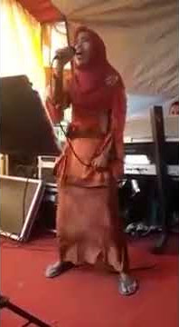 Vanessa angel kw 80 juta nyanyi lagu rock lucu