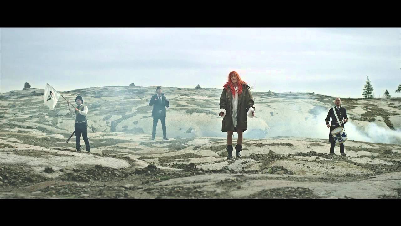 Mariska & Pahat Sudet - Kukkurukuu (virallinen musiikkivideo)