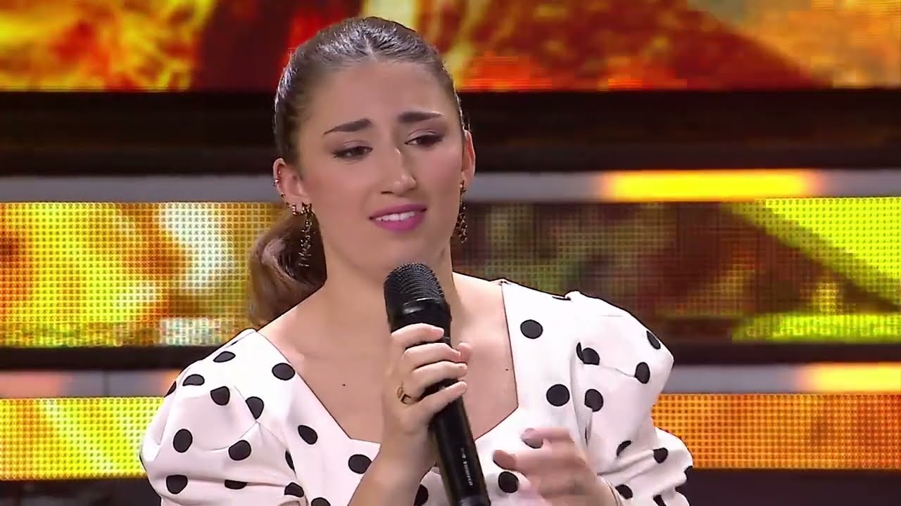 Sevillanas rocieras. Manuel Lombo y las hermanas Avilés