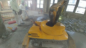 Brokk 110 demolition robot