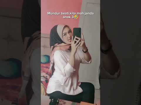 Hijab Manis 25 #hijab #hijabstyle #hijabfashion #hijabers #shorts #shortsvideo #indonesia