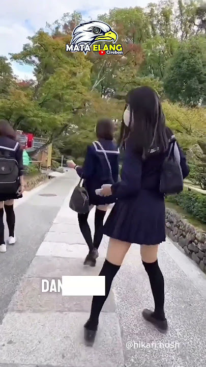 Alasan anak sekolah jepang memakai rok pendek ⁉️😱 #faktaunik #fact #shorts
