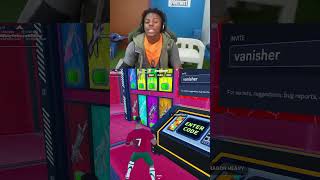 Speed leaks SECRET AIMBOT in Mega Red vs Blue 💀🤫