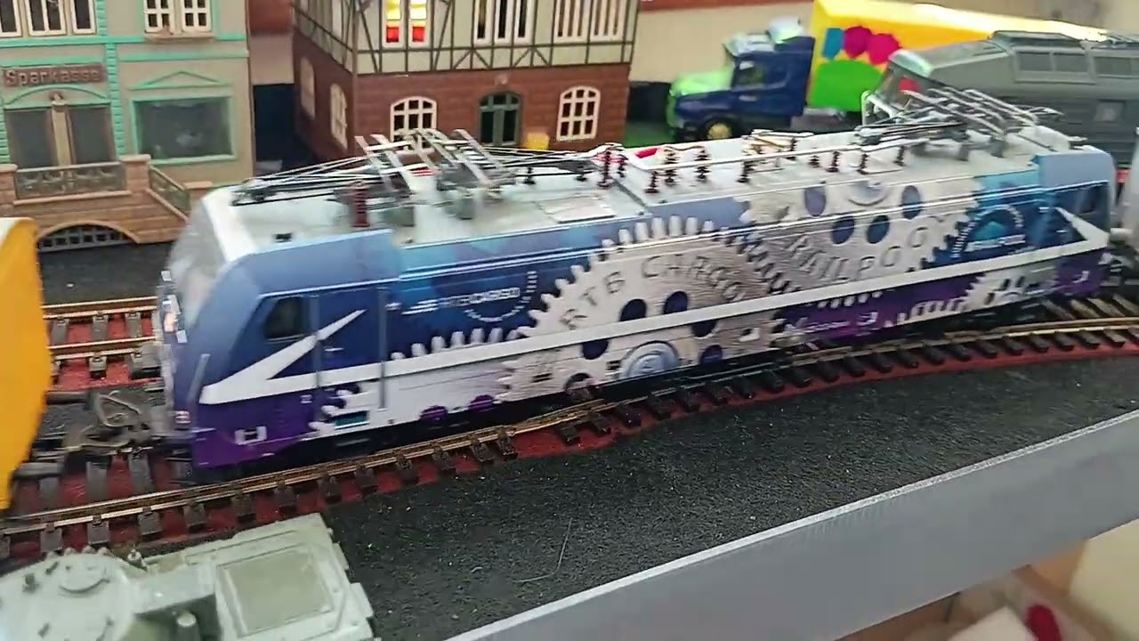 PIKO 72212 Rail Cleaning Car in Action