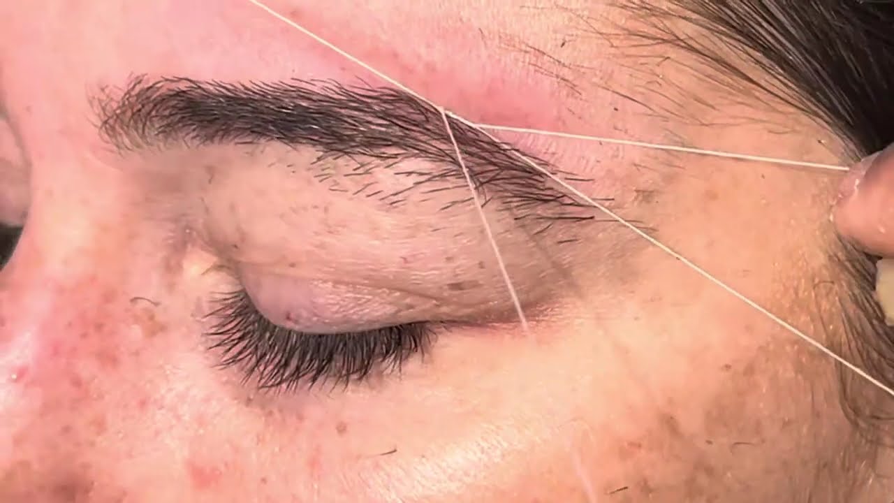 Achieve Perfect Brows: Threading & Tinting Eyebrows