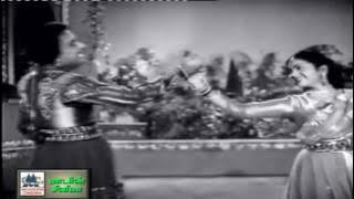 Kathalenum Solaiyile Raadhe Song   Chakravarthi thirumagal